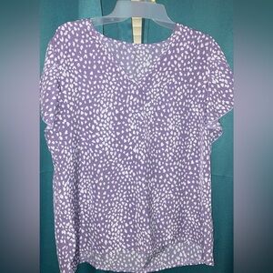 Purple and White Women's Blouse - size large